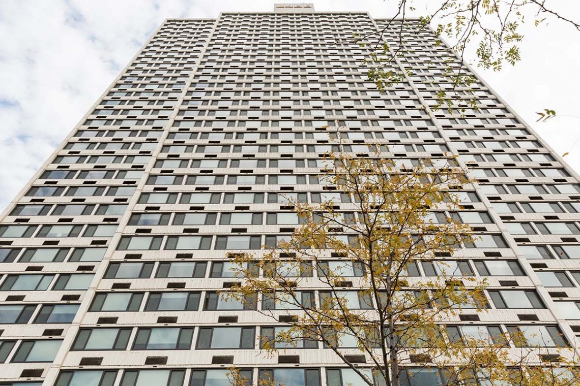 2400 Chestnut st apartment noise blocking windows