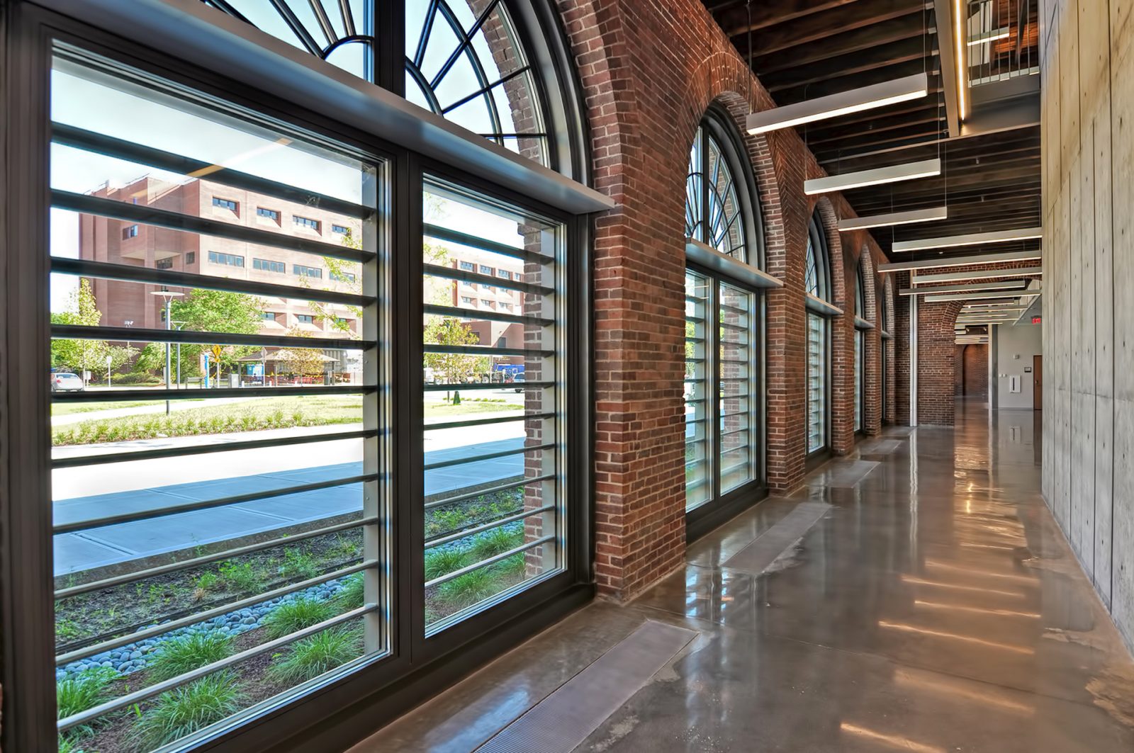 Springfield SCW3000 interior hallway